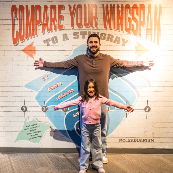 DadDaughterRayWallSq